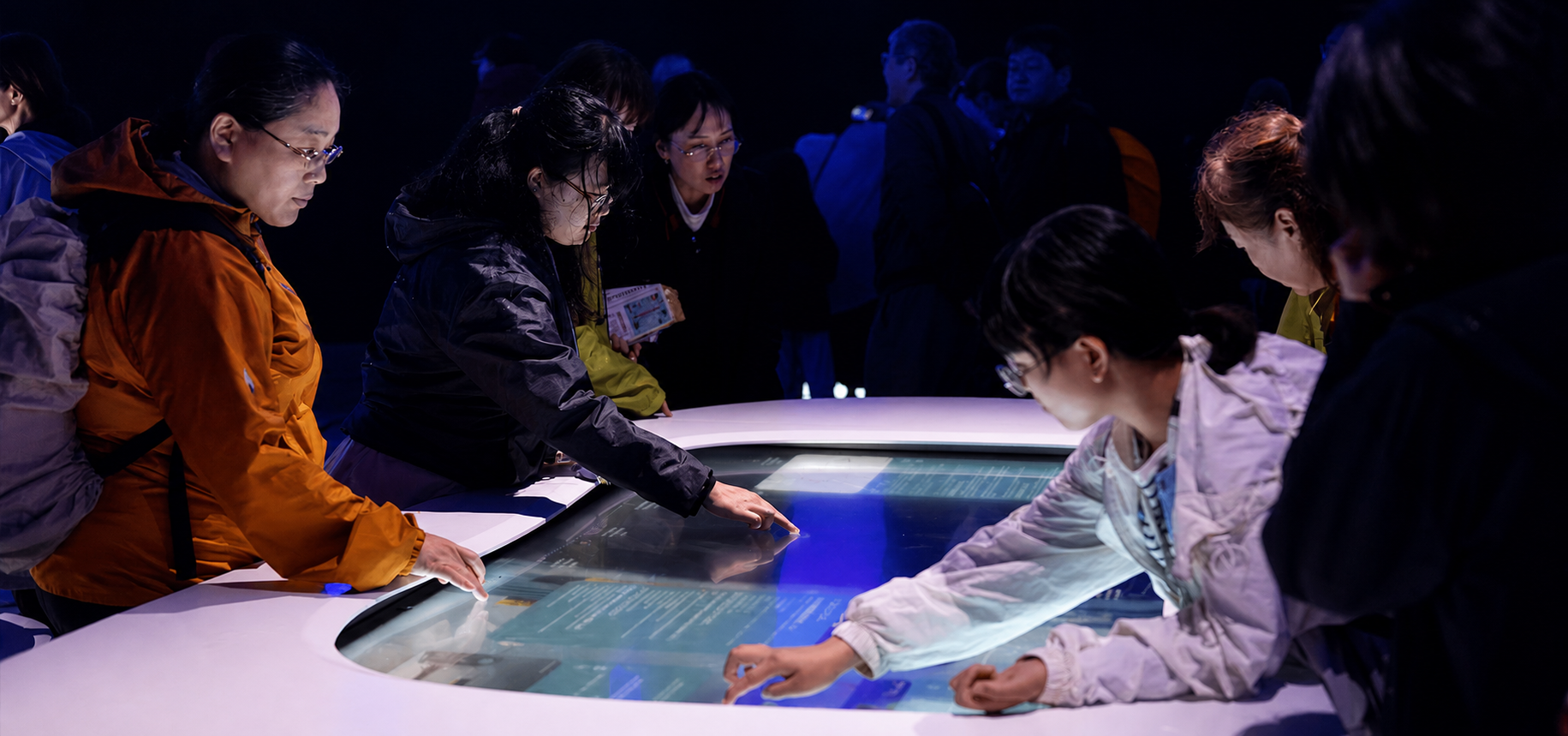 03-interactive-exhibition-cinematic